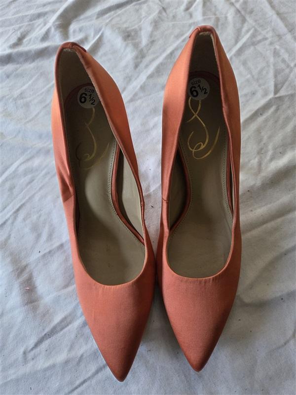 NWOTD Sam Edelman 6.5 Coral Satin Charmeuse Pumps Pointy Toe Heels 132177