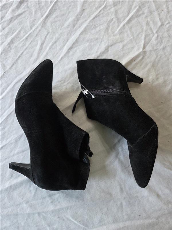 NWOT Matisse 8 Free People Nelson Ankle Boots Black Suede 132183