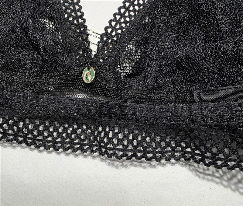 NEW Chantelle M Spirit Lace-Trim Sheer Bralette 11A8 Black 132351