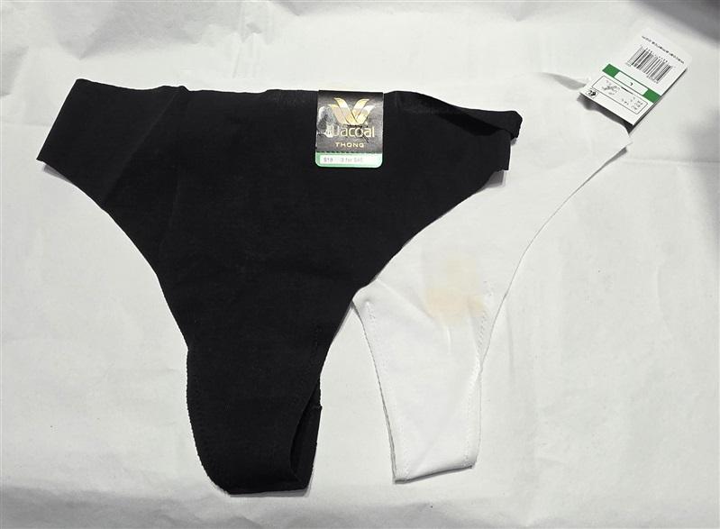 NWTD Wacoal Large 2pr Beyond Naked Cotton Thongs 879259 Black White 132357