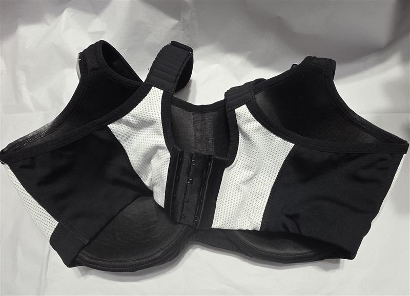 NWT Parfait 40DD Convertible Underwire Sports Bra P5541 Black 132370