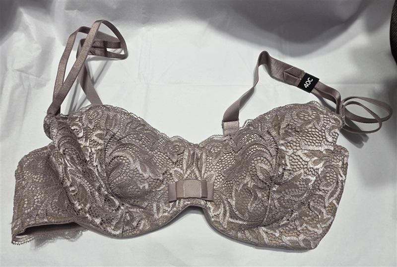 NWOT Paramour 40C Sophia Contour Cut & Sewn Lace Bra 135021 Taupe 132372