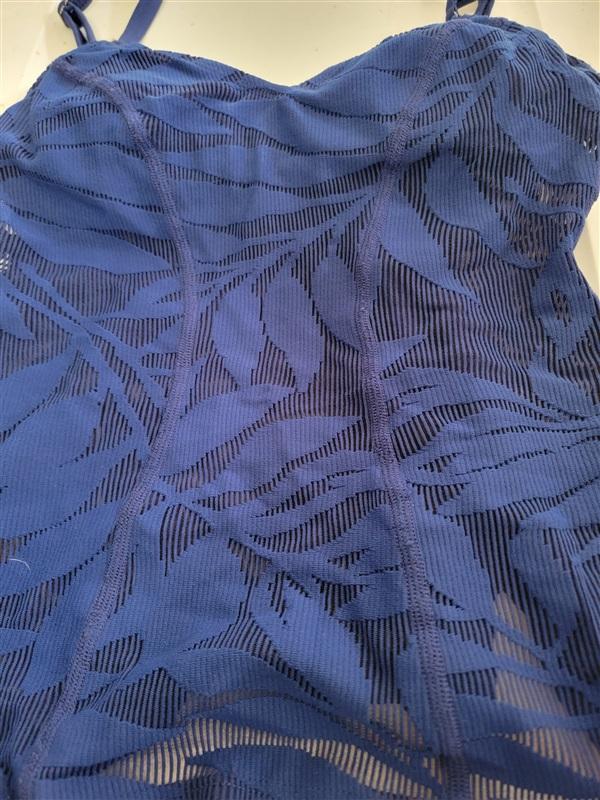 NWT Robin Piccone M Hana Sapphire Tropical Mesh Tankini 132404