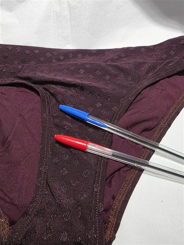 NWOT Robin Piccone XS Polka Dot Textured Bikini Swim Bottom Wine 132406