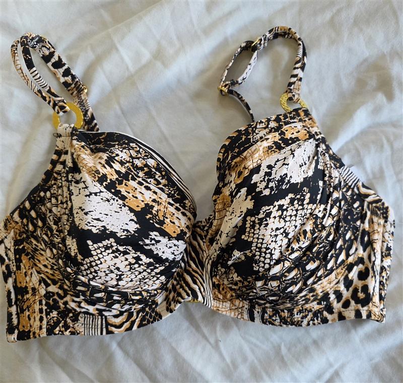 NWT Bleu Rod Beattie 34DD Snake Skin Animal Underwired Bikini Swim Top 132419