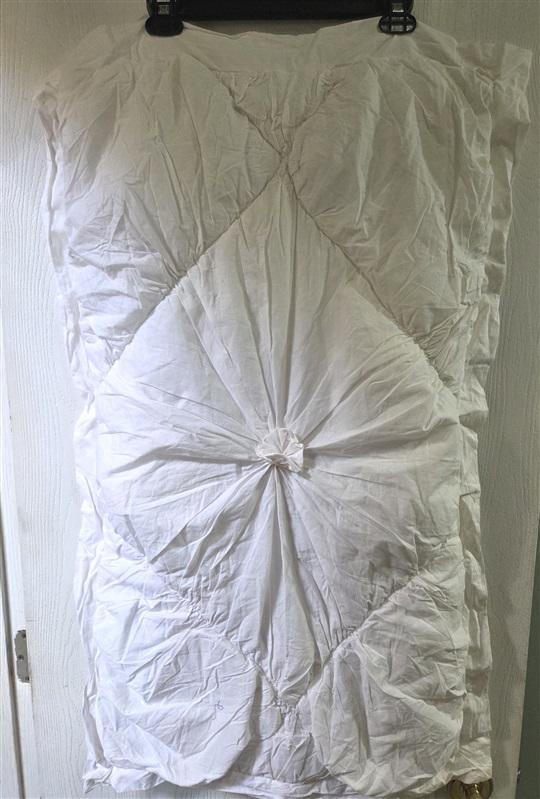NWOT Soft Surroundings Lombardi Smocked Sham King White 132455