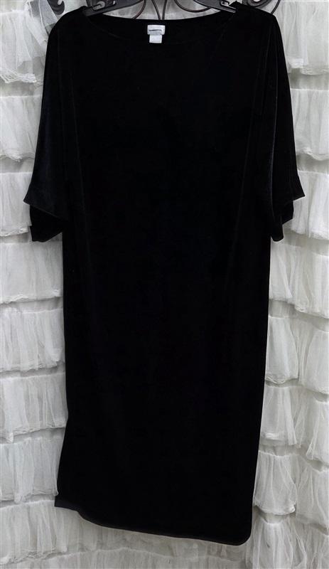 NWOT Chicos 2 12-14 Velvet Boat Neck Cocktail Dress Black 132509