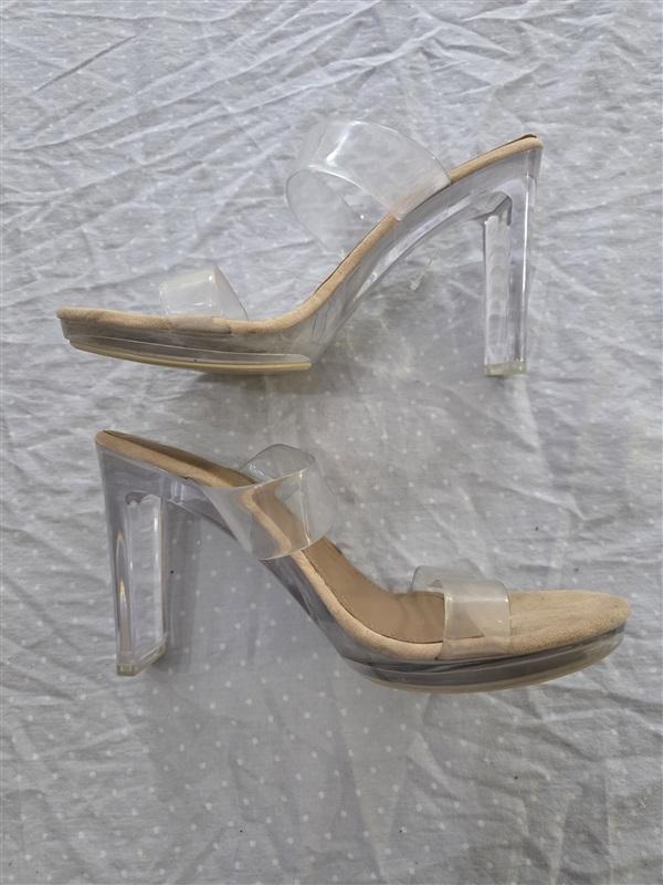 NWOTD Dream Pairs 8.5 Clear Heel & Strappy Sandal 132517