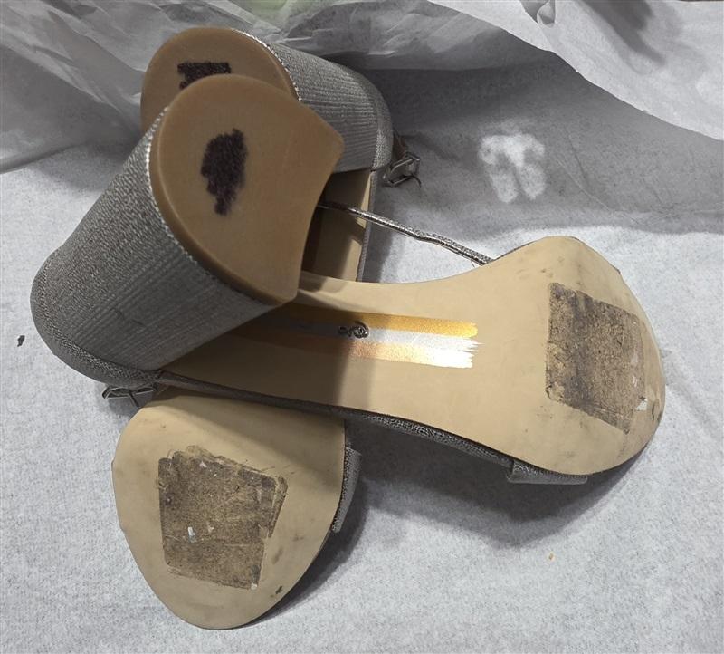 NWOTD Sam Edelman 9 Sculptural Metallic Silver Heel Ankle Strap Sandals 132520