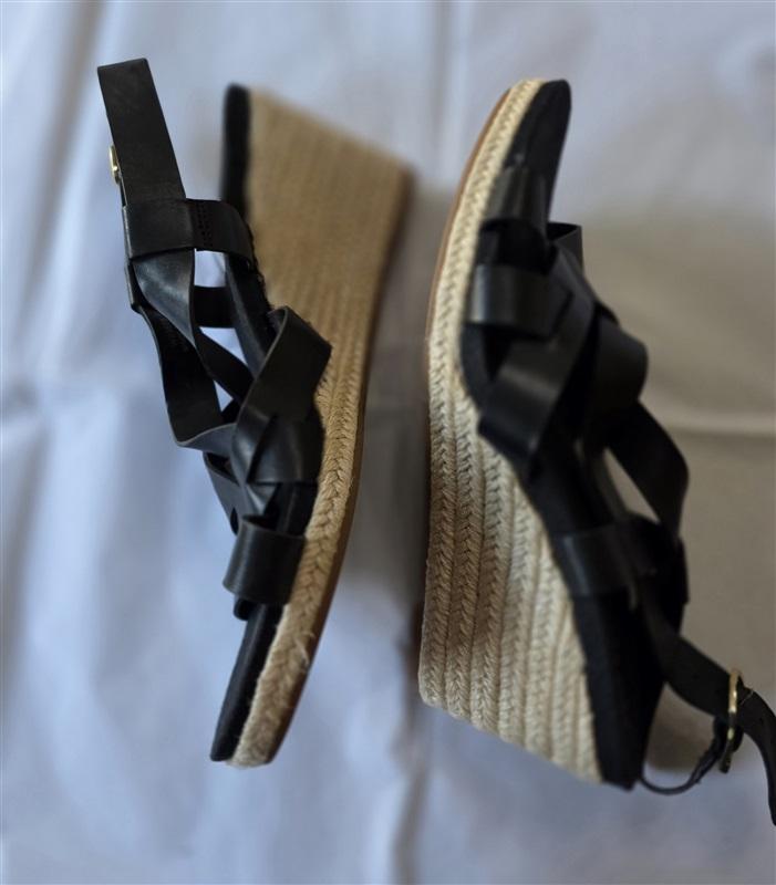 NWOT Cole Haan 9.5 Crystal Black Leather Wedge Strappy Sandals 132580