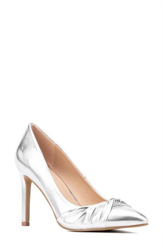 NWOT New York & Co 9 Monique Twist Pump Silver Shoes 132587