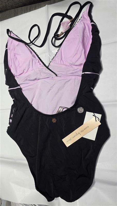 NWT Nanette Lepore 4 Femme Noir Embroidery Goddess 1pc Swimsuit 132608