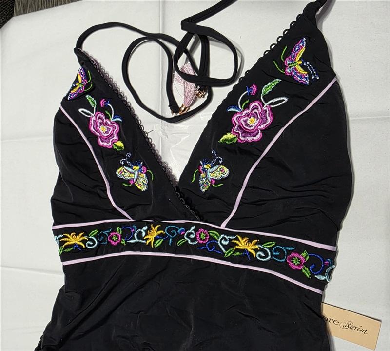 NWT Nanette Lepore 4 Femme Noir Embroidery Goddess 1pc Swimsuit 132608