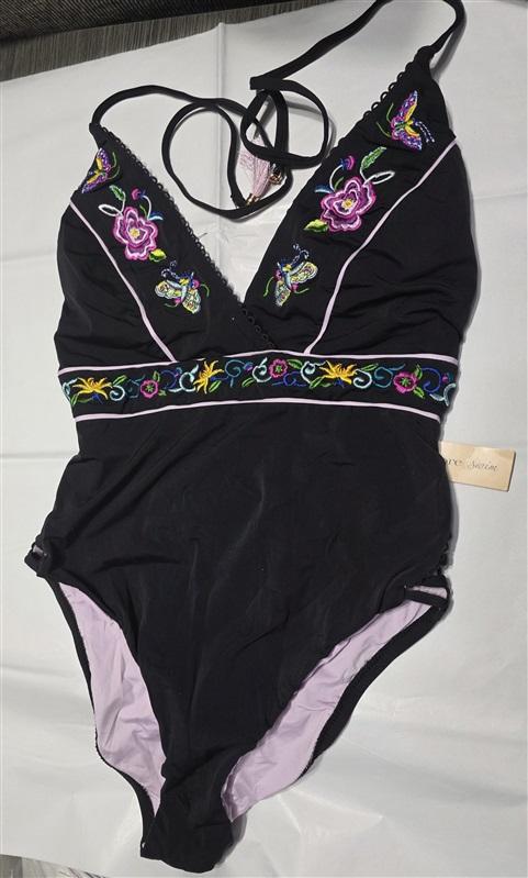 NWT Nanette Lepore 4 Femme Noir Embroidery Goddess 1pc Swimsuit 132608