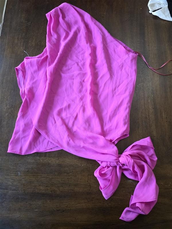 NWOT Krisa XS Pink One Shoulder Bow Tie Blouse Sleeveless Lightweight 132614