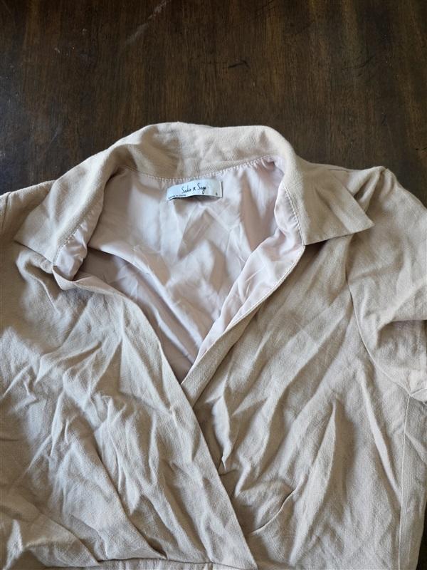 NWOTD Sadie & Sage S Surplice Collar Linen Look Lined Romper 132621