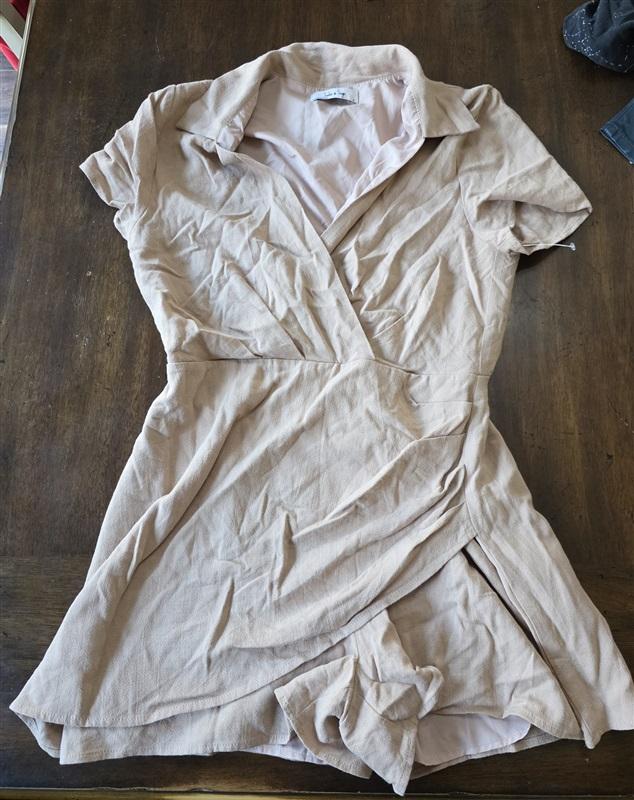 NWOTD Sadie & Sage S Surplice Collar Linen Look Lined Romper 132621