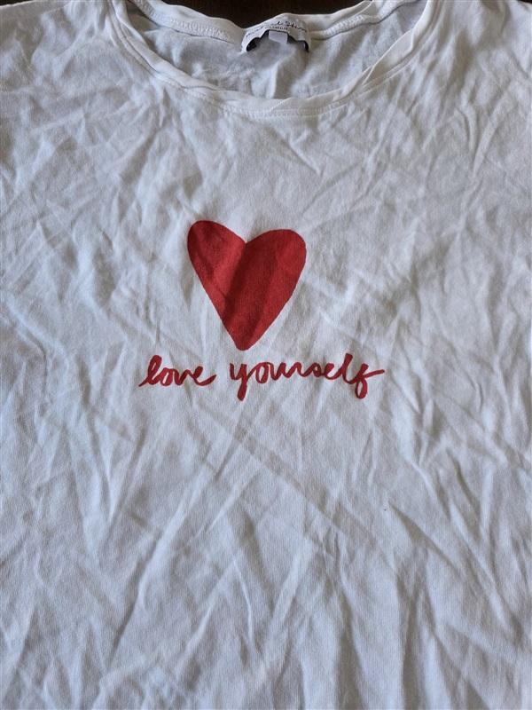 NWOT Michael Stars M LOVE Yourself Short Sleeve T Shirt White Red 132623