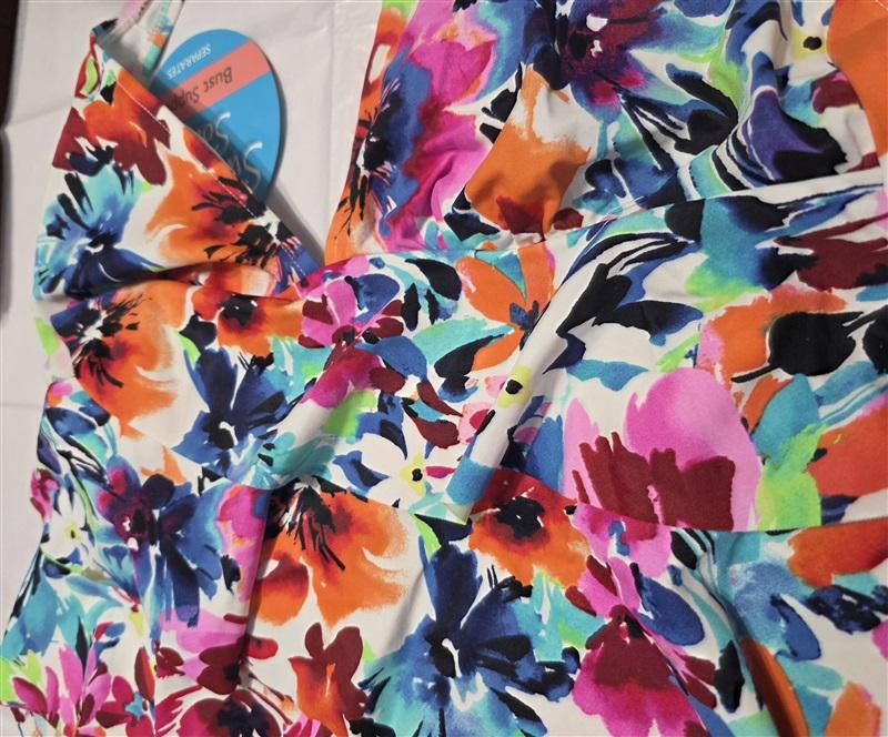 NWT Swim Solutions 12 Triple Tier Floral Watercolor 5513580 Tankini Top 132660
