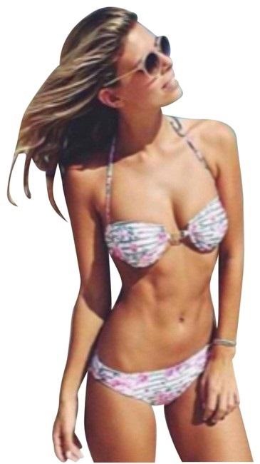 NWOT WILDFOX Medium Gypsy Floral Stripe Underwire Bikini Top 132665