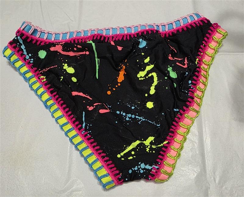 NWOT Pilyq Girls 16 Black Splatter Paint Crochet Trim Bikini Swim Bottom 132782