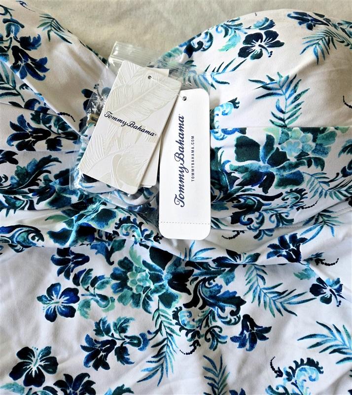 NWT Tommy Bahama L Floral Isles Bandini Tankini Top Blue & White 132797