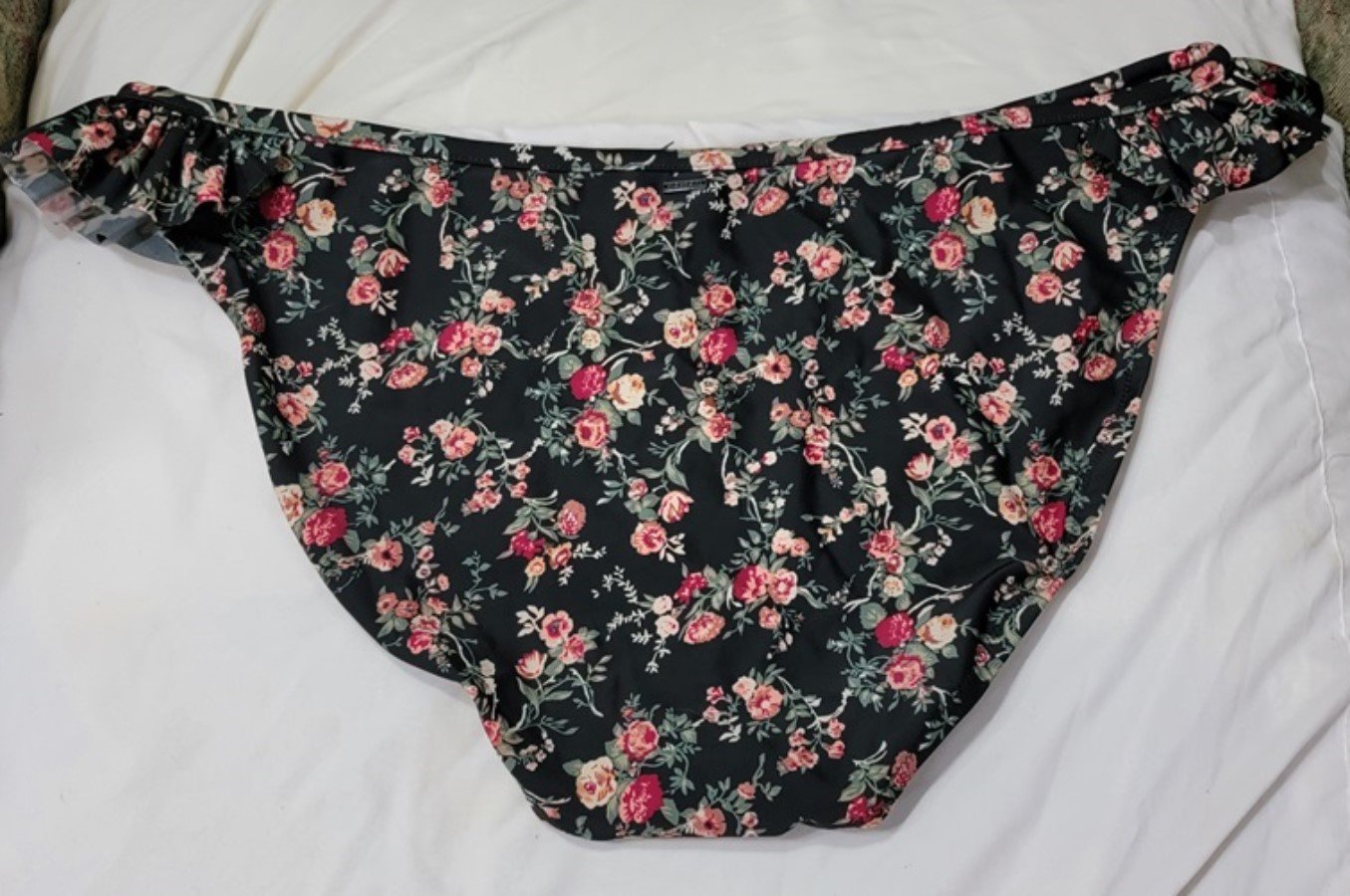 NWOT Volcom S This Bud 4 You Roses Swimsuit Bikini Bottoms 132804