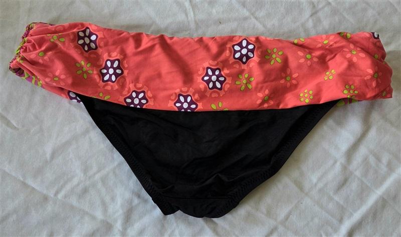 NWOT Trina Turk Sz 6 Floral Poppy Sample Fold over Bikini Swim Bottoms 132898