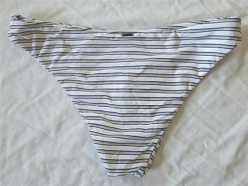 NWT O'Neill Raven Stripe S High-Leg Cheeky Bikini Swim Bottom 132906