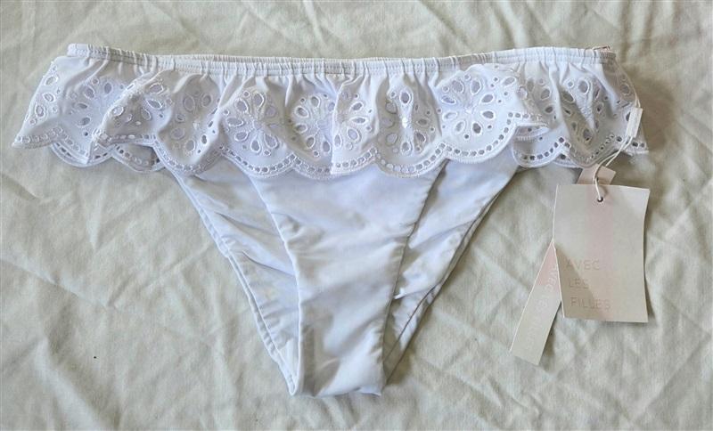 NWT Avec Les Filles LG White Standard Eyelet Ruffle Cheeky Bikini Bottom 132922