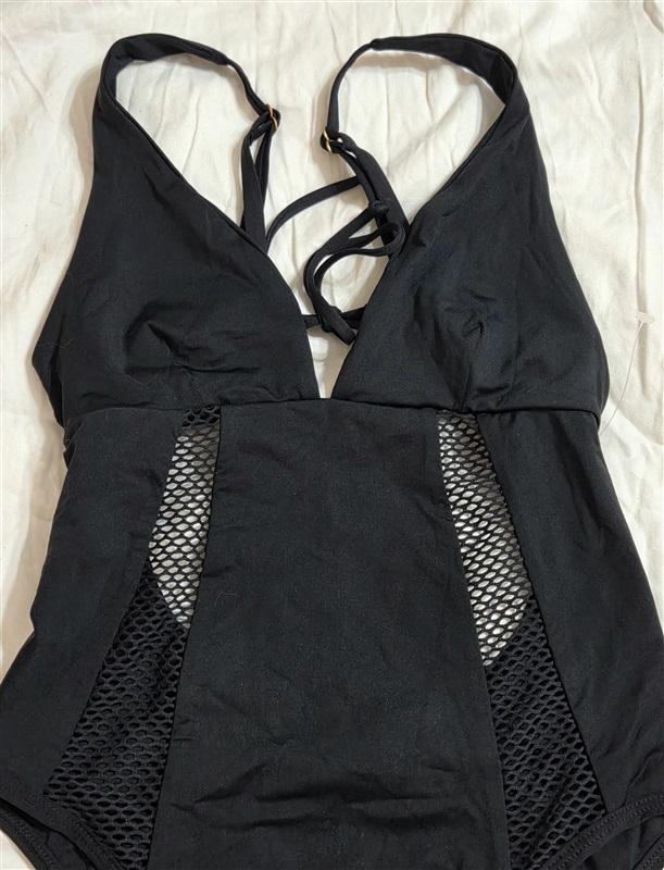 NWT L Space 8 Show & Tell Swimsuit Black Open lace 1pc 133013