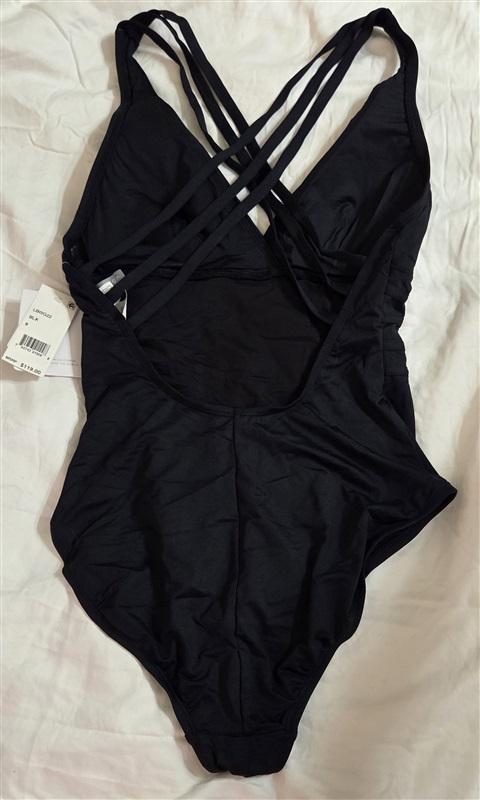 NWT La Blanca 8 Island Goddess Strappy Back 1PC Swimsuit Black 133054