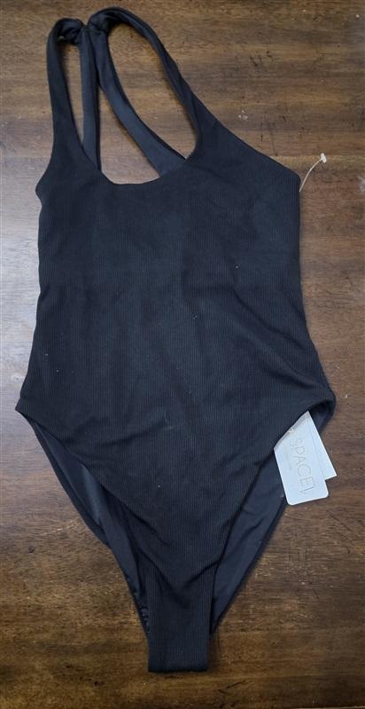 NWT L Space 6 Black Ribbed Phoebe Cut Out 1PC Swimsuit 133077