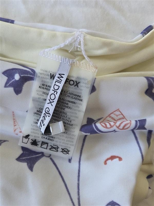 NWOT WILDFOX S Paisley tie Side Bikini Bottoms Swim 133101