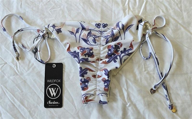 NWOT WILDFOX S Paisley tie Side Bikini Bottoms Swim 133101