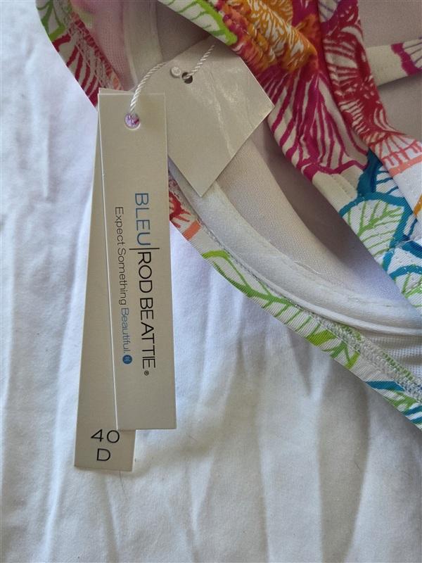 NWT Bleu Rod Beattie Floral 40D Ruched Underwired Bikini Swim Top 133107