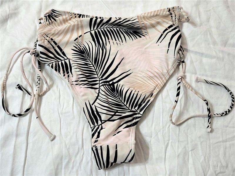 NWOT Minkpink Isla High Waist M Bikini Swim Bottom 133190