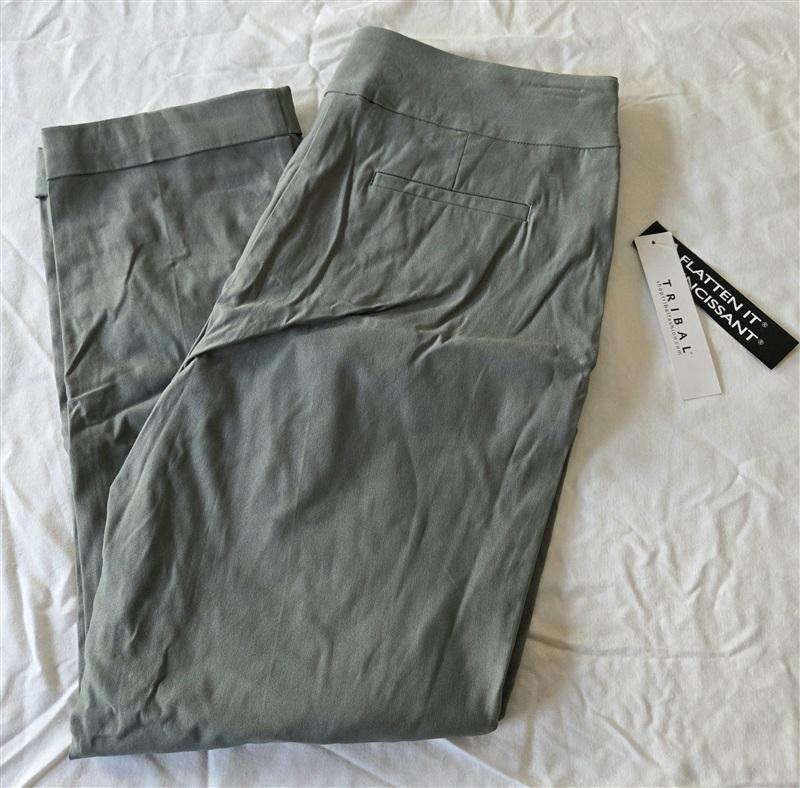 NWT Tribal 14 Flatten It Green Pull On Ankle Pants 133220
