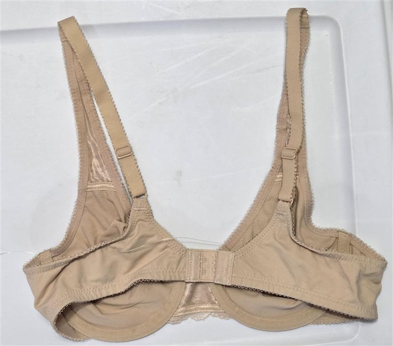 NWT Wacoal 36D Soft Embrace Underwire Bra 851211 Beige 133232