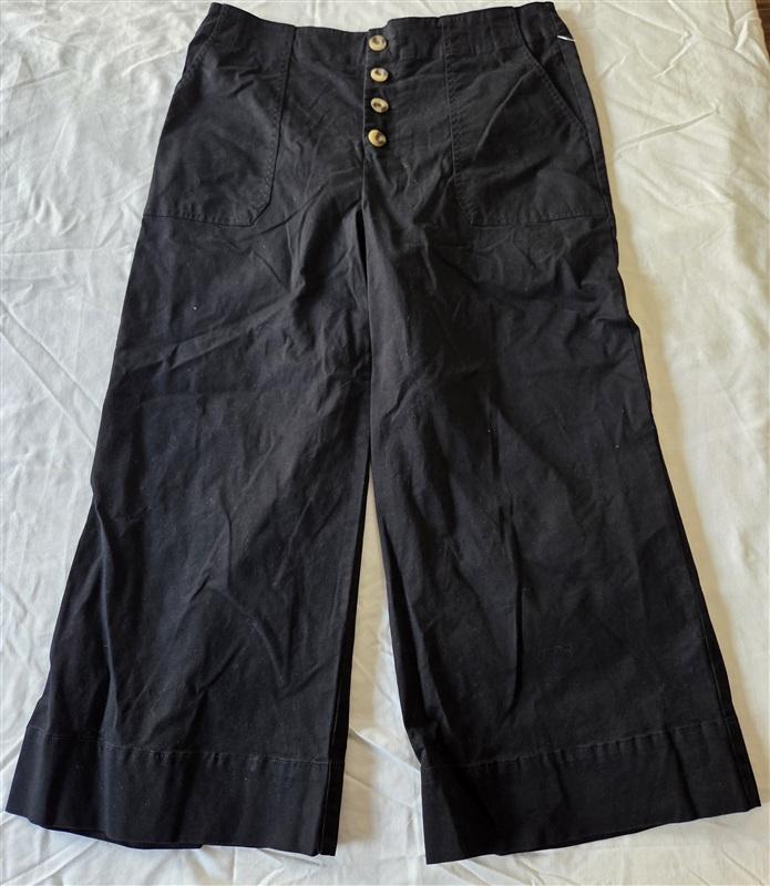 NWOT INC 14 Wide Leg Crop Button Fly Black Chino Pants 133243