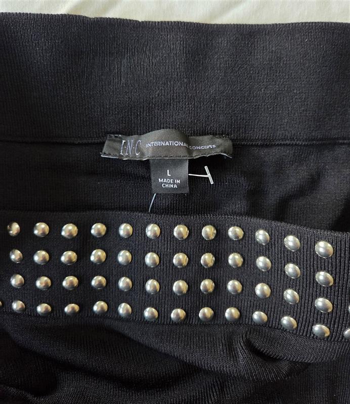 NWT Inc LG Silver Studded Sweater Mini Skirt Black 133248