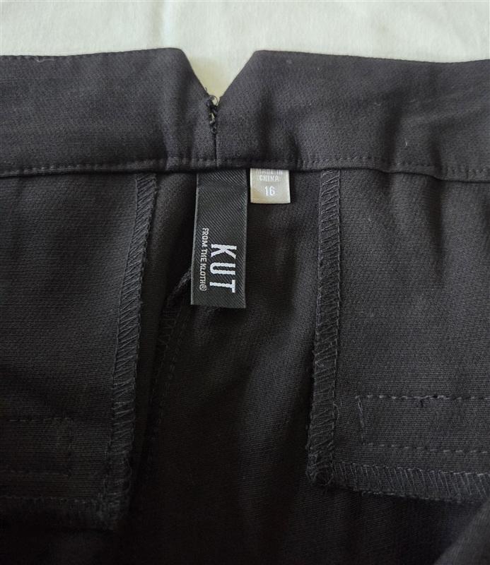 NWT KUT 16 Button Front Side Black Trouser Pants 133256