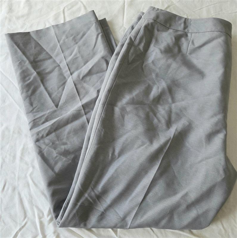 NWOT Le Suit Pants 16P Dress Trousers Light Gray 133257
