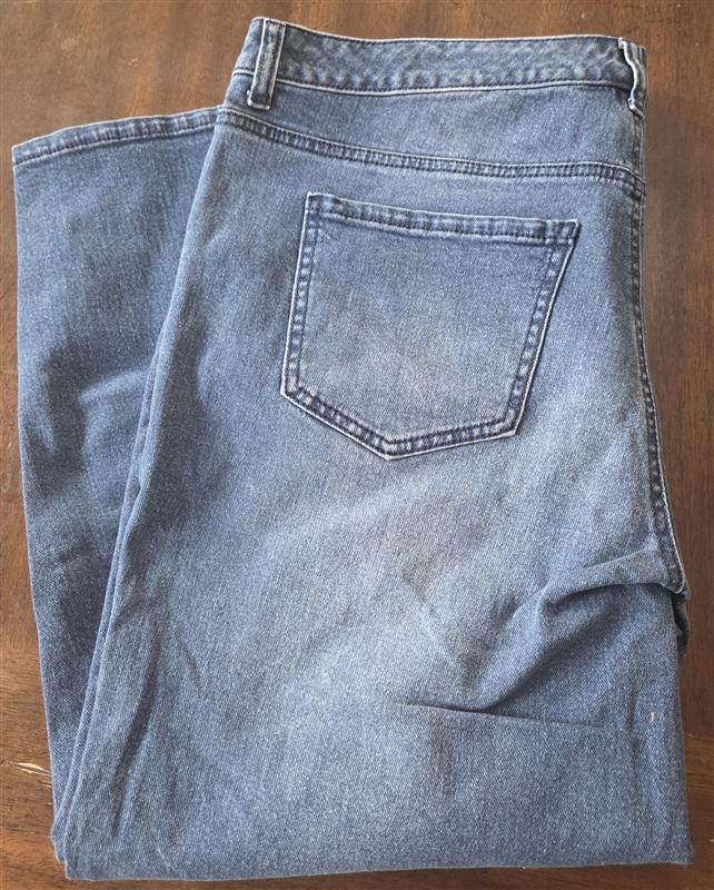 NWOTD Style & Co 16W Vintage Classic Blue Stone Wash CapiJeans 133300