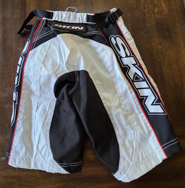 NWT Skin Industries 24 Riding Shorts FMX BMX Racing Shorts 133301