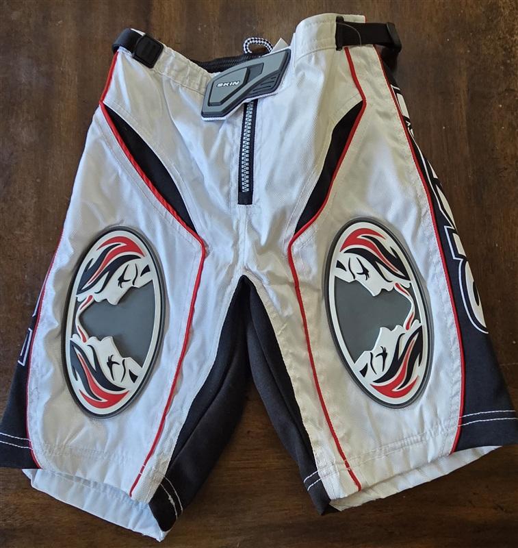 NWT Skin Industries 24 Riding Shorts FMX BMX Racing Shorts 133301