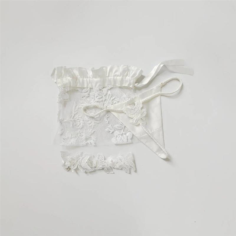 NWT Montelle Rya Collection M/L True Love Gift Bag Thong Garter White 133315