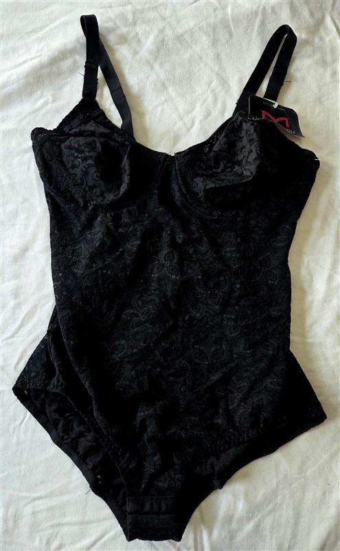 NWT Maidenform 38B Firm Control Lace Body Shaper 3008 Black 133327