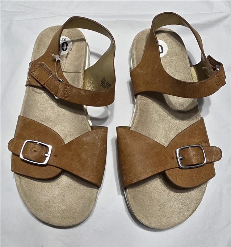 NEW Cat & Jack 10 Cognac Shaelyn Buckle Girls Comfort Sandal 133382