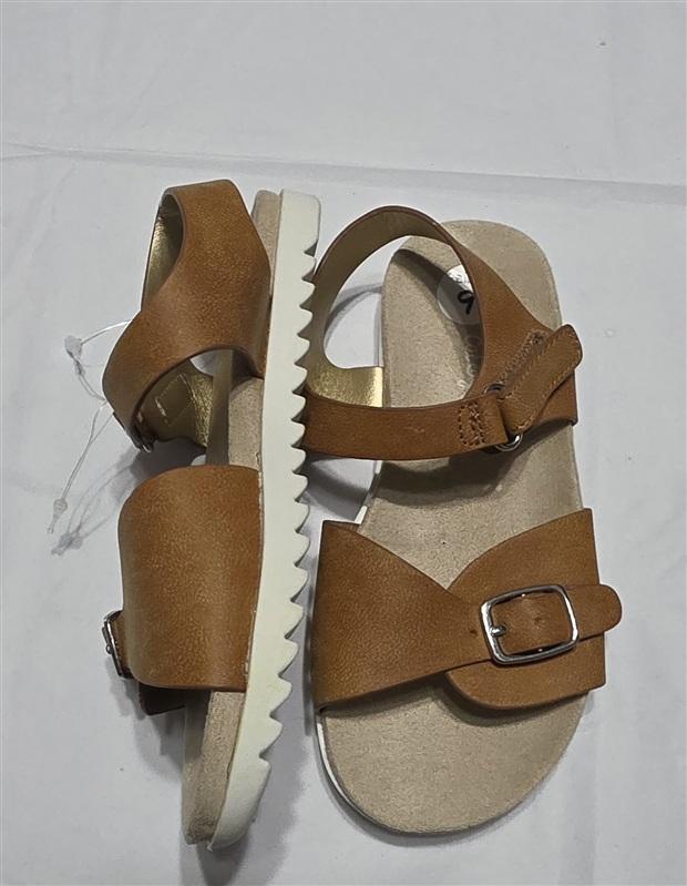NEW Cat & Jack 9 Cognac Shaelyn Buckle Girls Comfort Sandal 133383